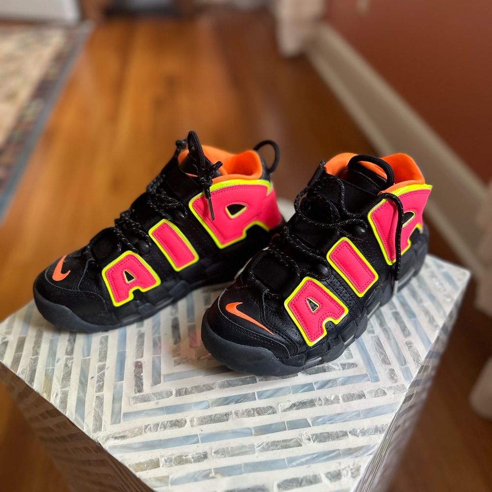 Nike Air More Uptempo in Hot Punch Neon Orange 6.5